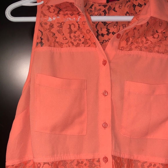 Bebe Tank Top - Picture 3 of 4